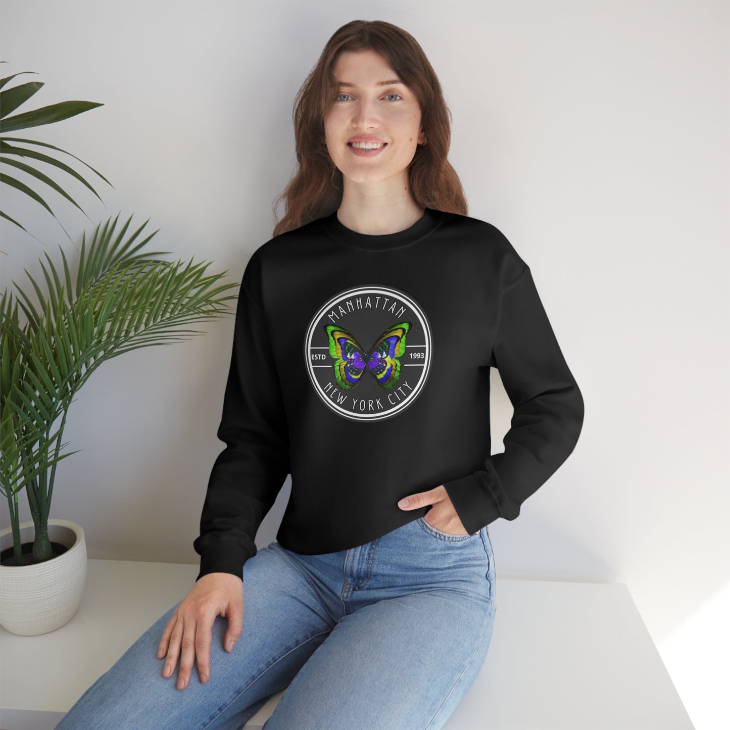 MANHATTAN NYC- Unisex Heavy Blend Crewneck Sweatshirt (VARIETY OF COLORS) "NYC Style Is Always Trending"