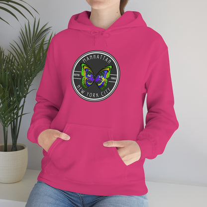 MANHATTAN NYC- Unisex Heavy Blend Hooded Sweatshirt (VARIETY OF COLORS)-“Trendy NYC Pullover Made for Photos, Coffee Runs, and Slay”