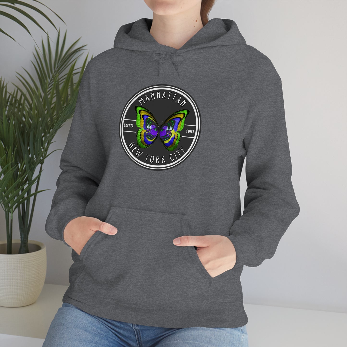 MANHATTAN NYC- Unisex Heavy Blend Hooded Sweatshirt (VARIETY OF COLORS)-“Trendy NYC Pullover Made for Photos, Coffee Runs, and Slay”